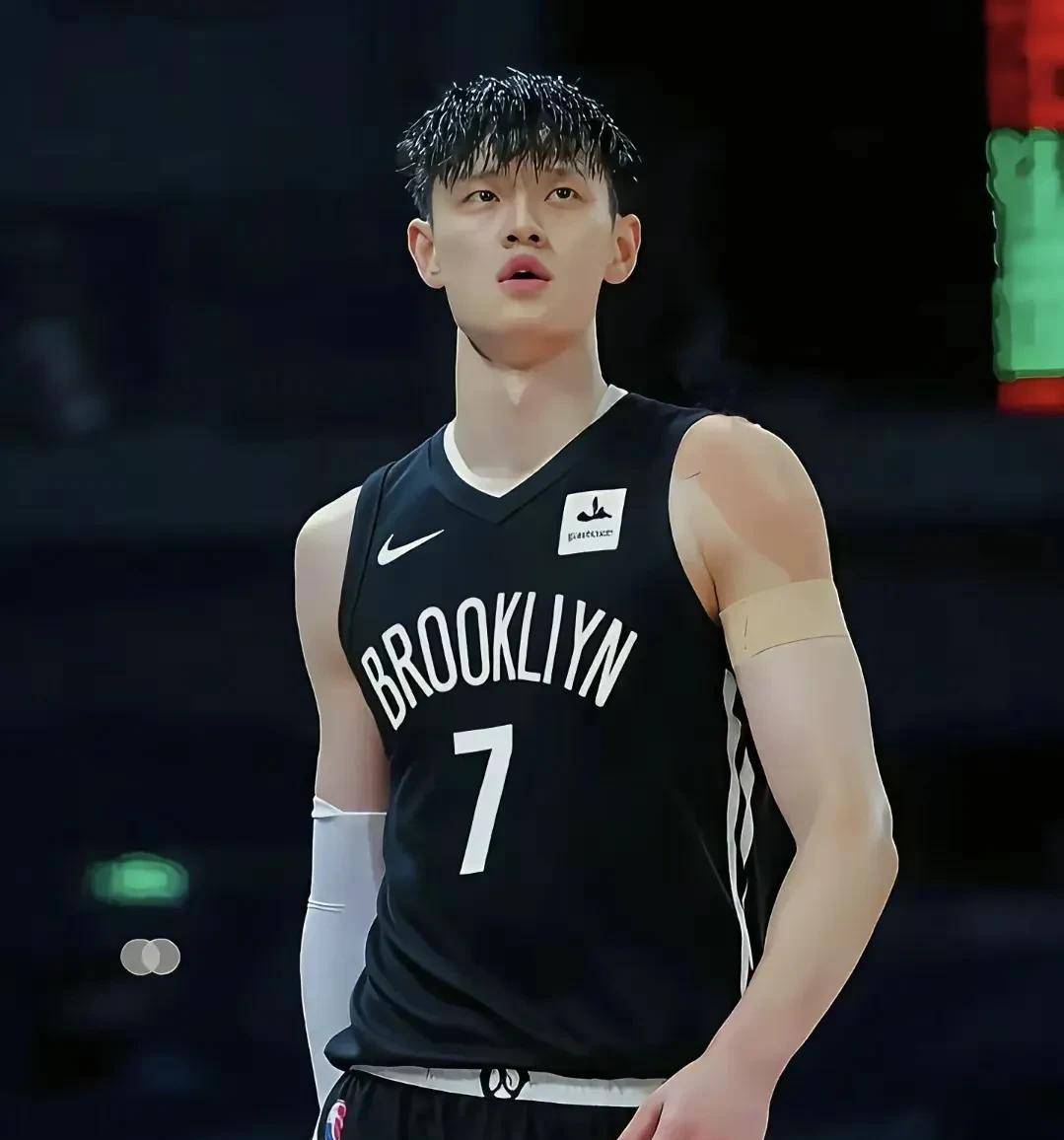 关于转折点！布鲁克林篮网调整名单，NBA常规赛今晚攻防权衡，悬念犹存，细节决定成败的信息