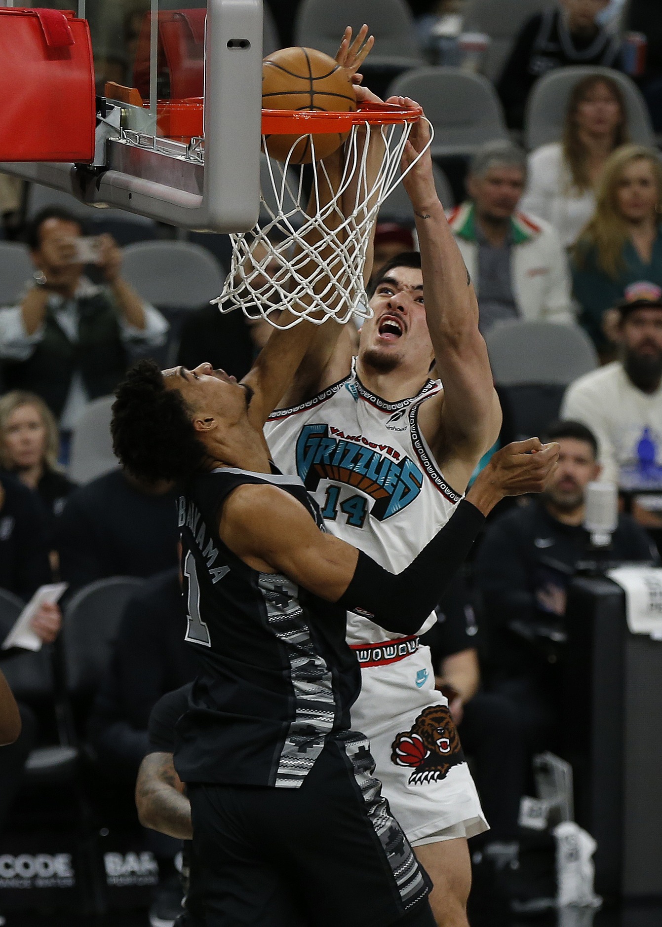 关于清晨圣安东尼奥马刺刷新队史纪录:全明星赛节点到来,态度坚定,纪律约束更严格的信息 关于清晨圣安东尼奥马刺刷新队史纪录:全明星赛节点到来,态度坚定,纪律约束更严格的信息