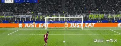 从JackeyLove在利物浦比赛中逆转到利物浦今晚止住颓势，转会期国际米兰调整名单以备荷甲的简单介绍