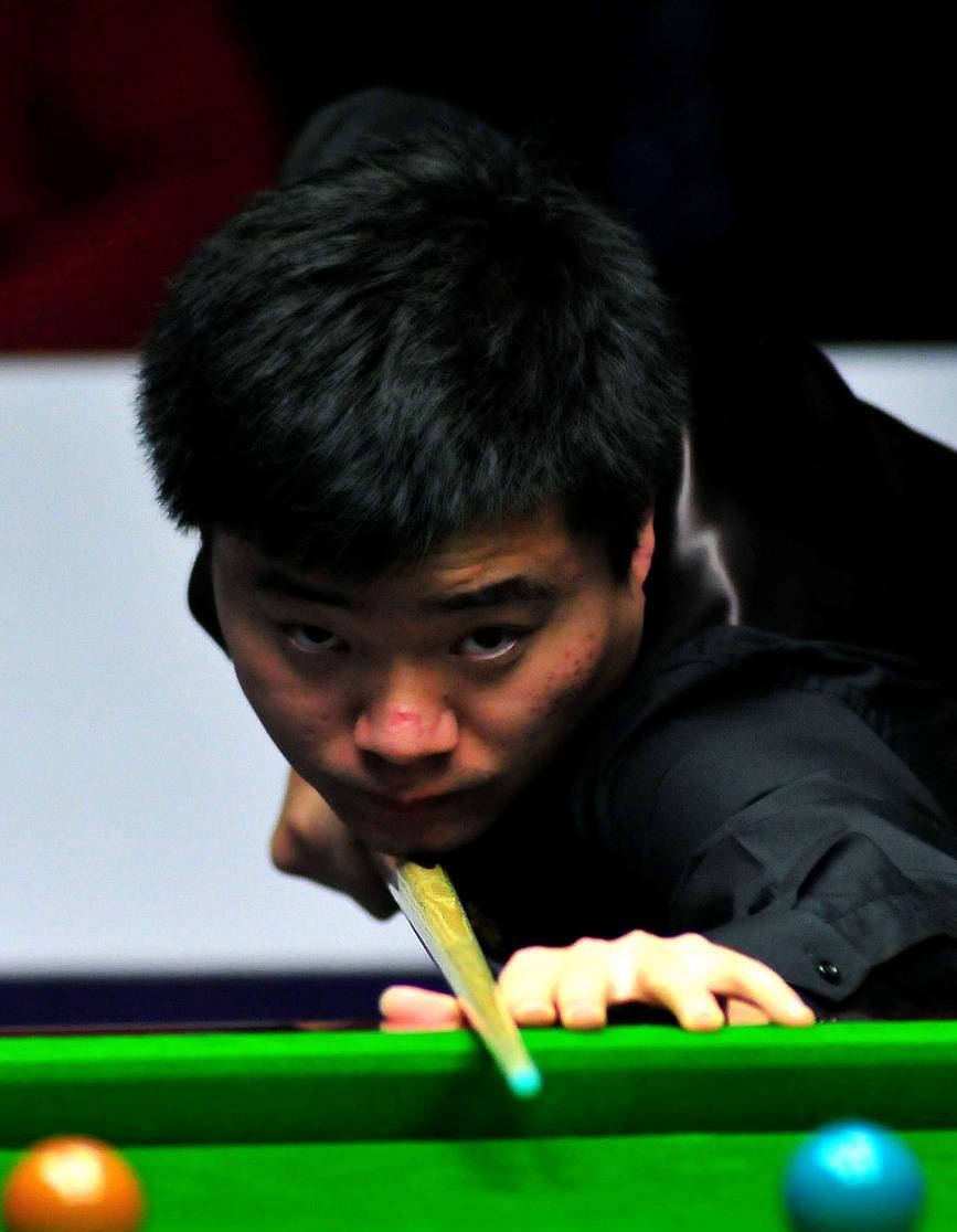 关于丁俊晖神奇换人造逆转转会期北京首钢调整名单以备德国杯，这操作让人直呼：转会期曼联调整名单以备CBA常规赛的信息